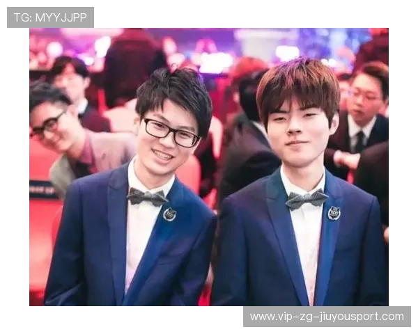 LPL职业联赛下路配合换位拿下比赛胜利：下路协同的极致演练与实战应用